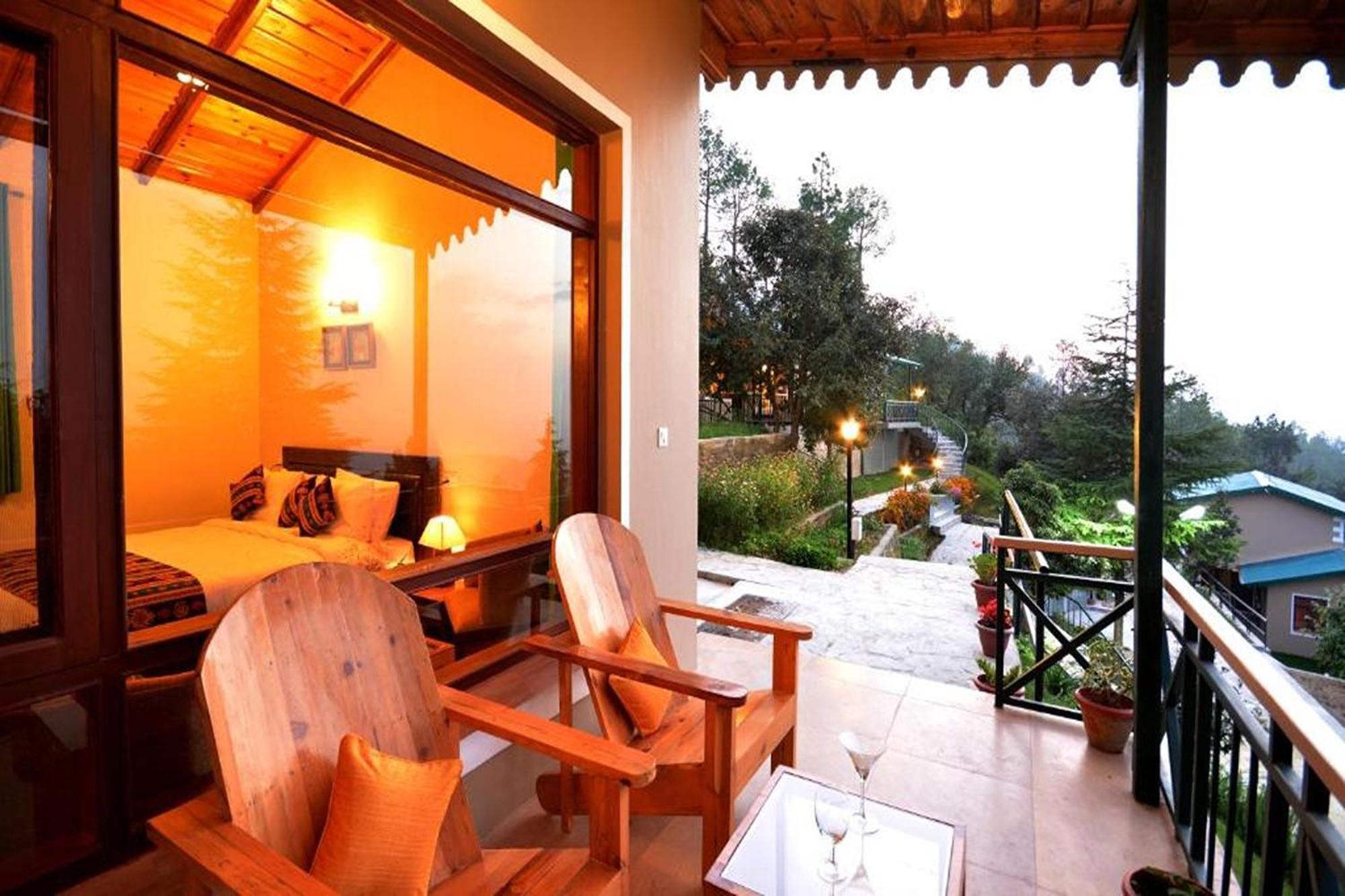 Blusalzz Escapade Anant Rasa Resort - Ranikhet Shitlakhet Eksteriør billede
