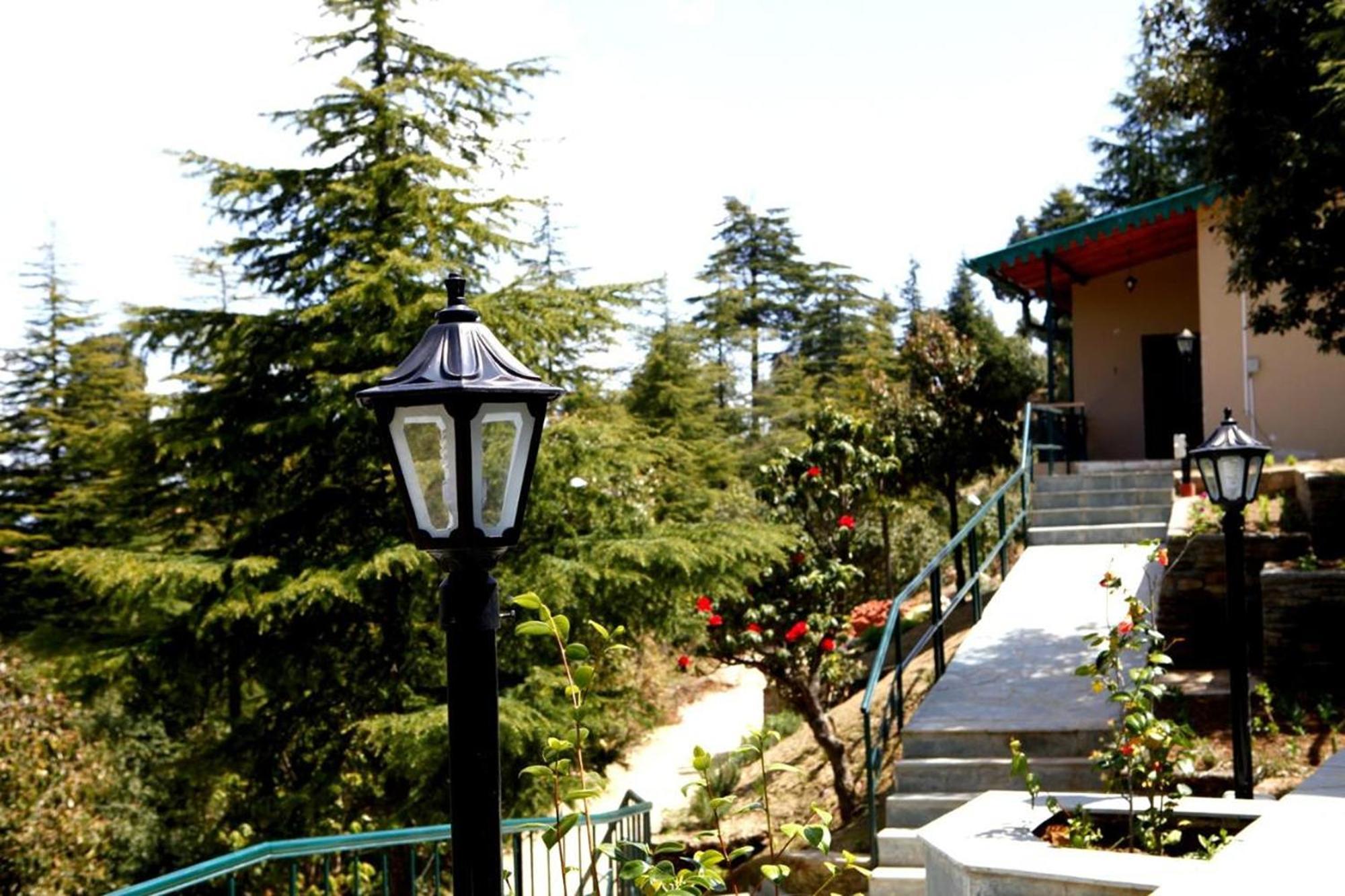Blusalzz Escapade Anant Rasa Resort - Ranikhet Shitlakhet Eksteriør billede