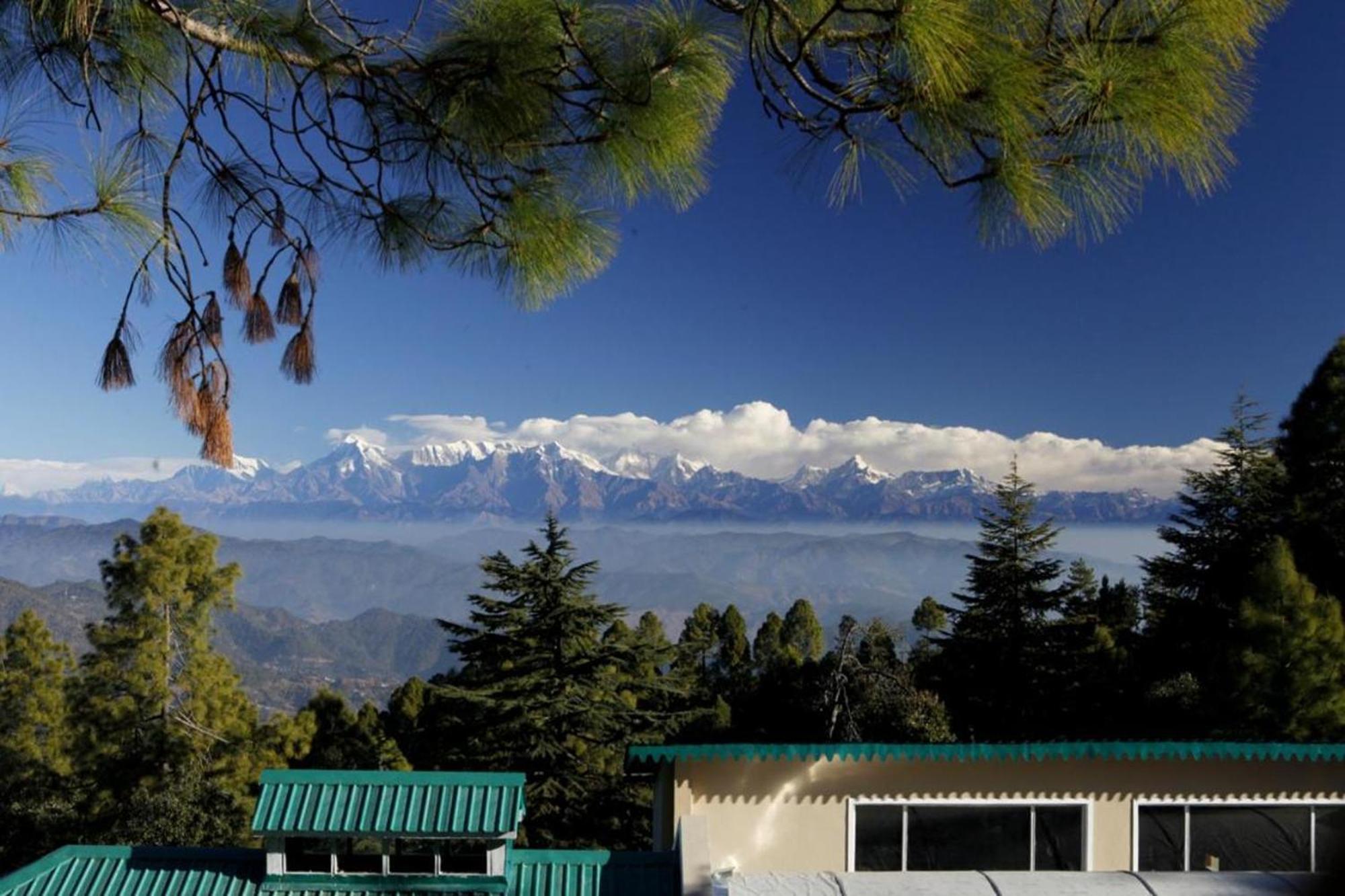 Blusalzz Escapade Anant Rasa Resort - Ranikhet Shitlakhet Eksteriør billede
