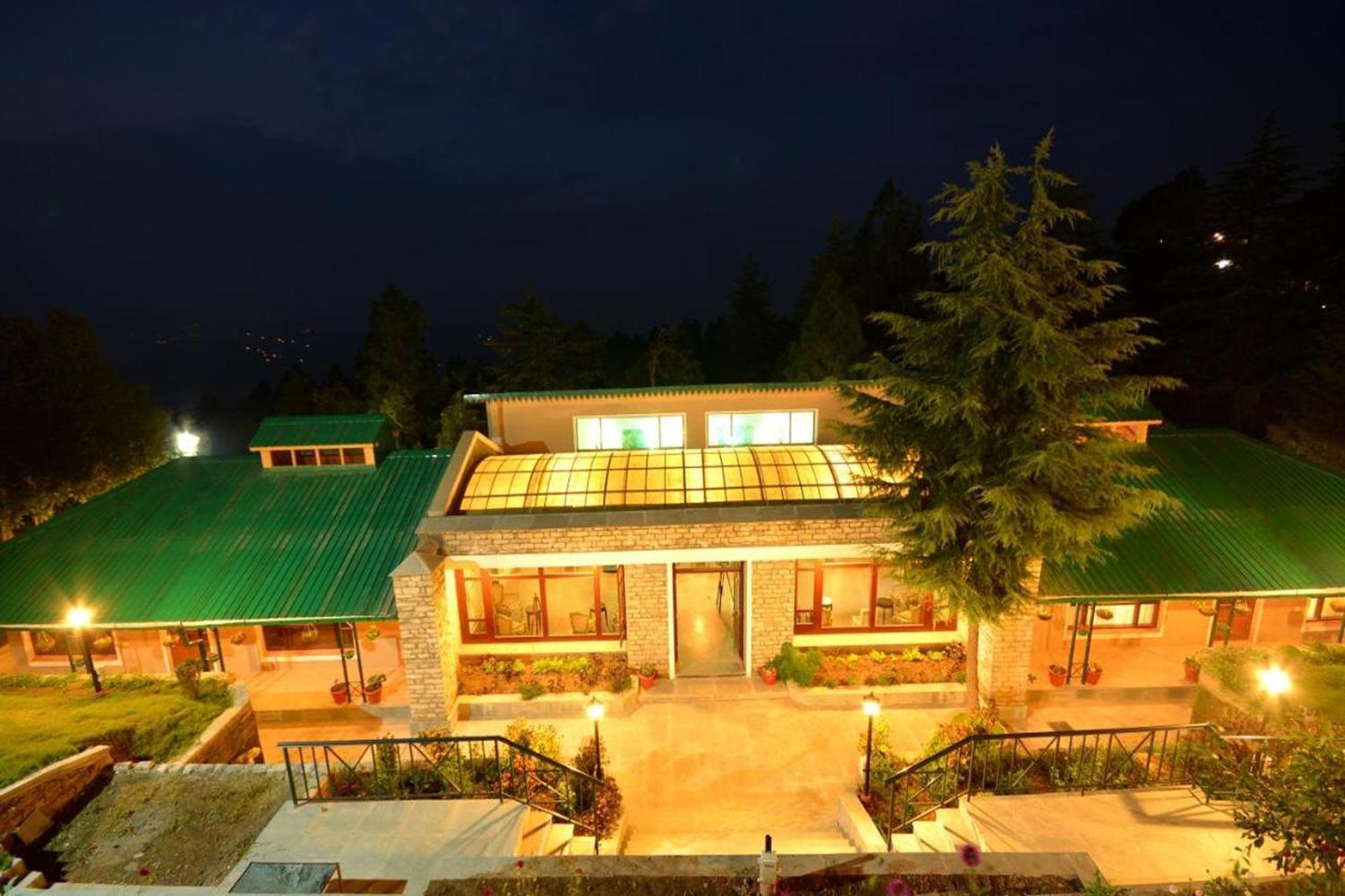 Blusalzz Escapade Anant Rasa Resort - Ranikhet Shitlakhet Eksteriør billede