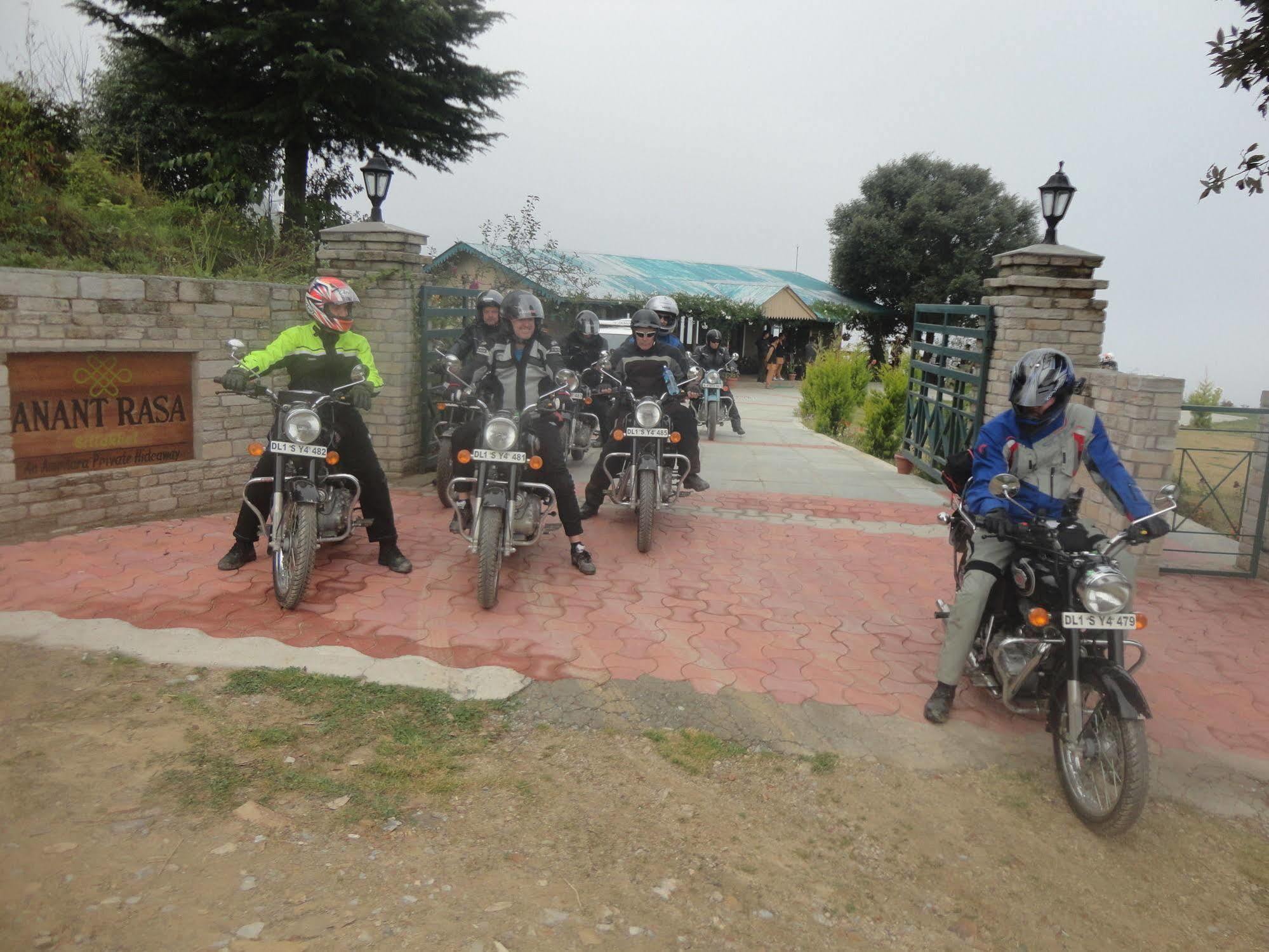 Blusalzz Escapade Anant Rasa Resort - Ranikhet Shitlakhet Eksteriør billede